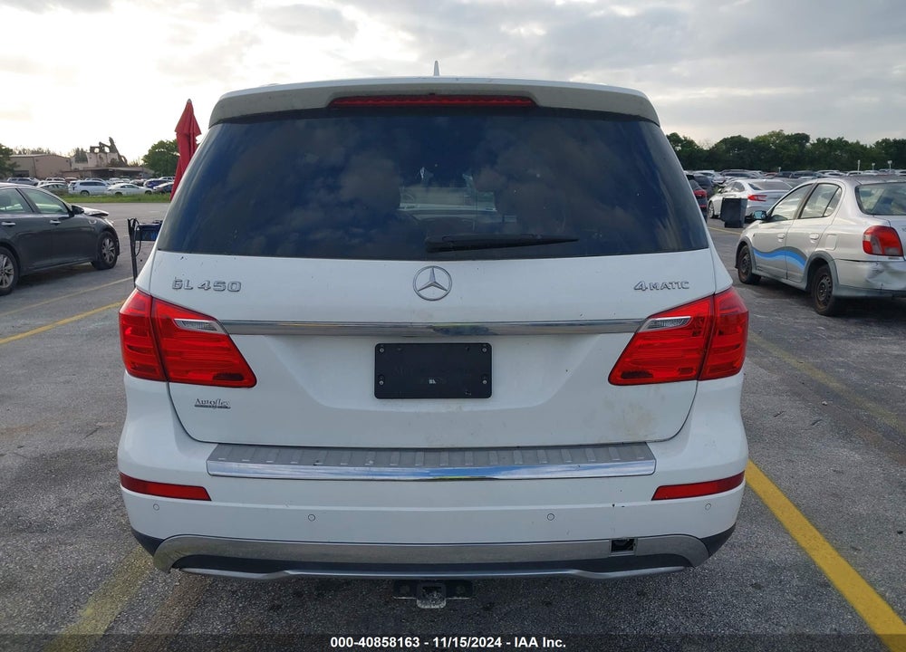 2016 MERCEDES-BENZ GL 450 4MATIC VIN: 4JGDF6EE1GA672205