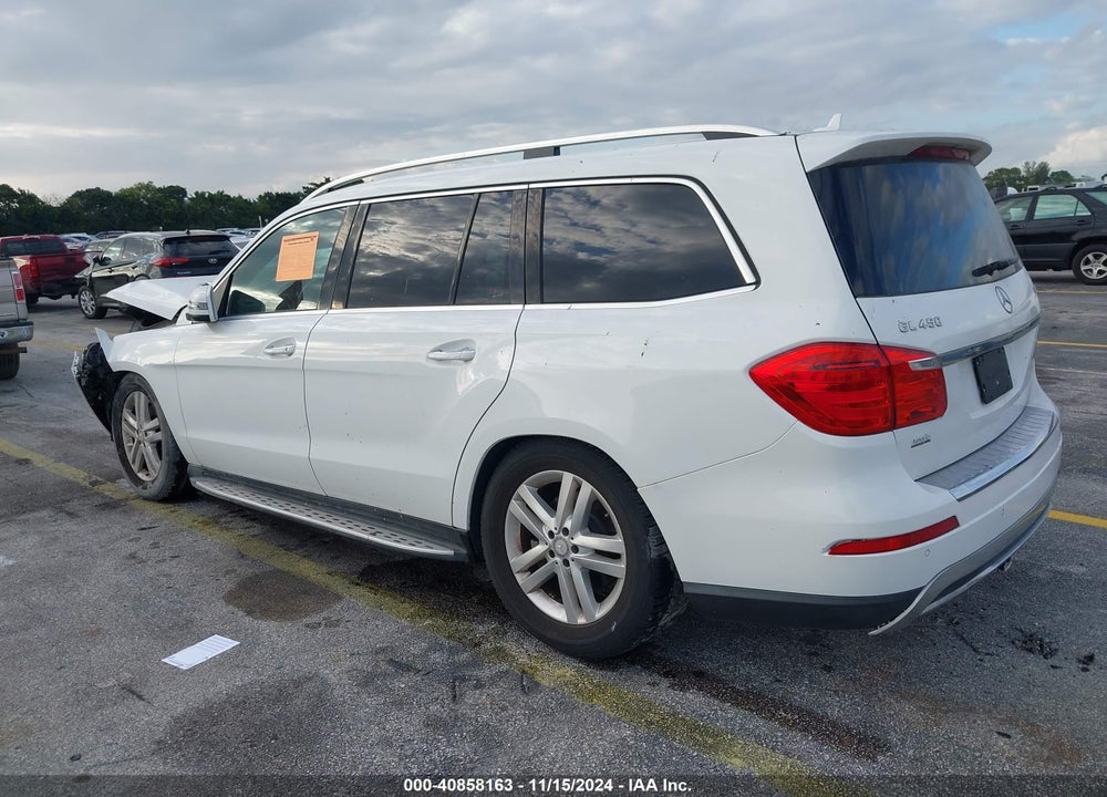 2016 MERCEDES-BENZ GL 450 4MATIC VIN: 4JGDF6EE1GA672205