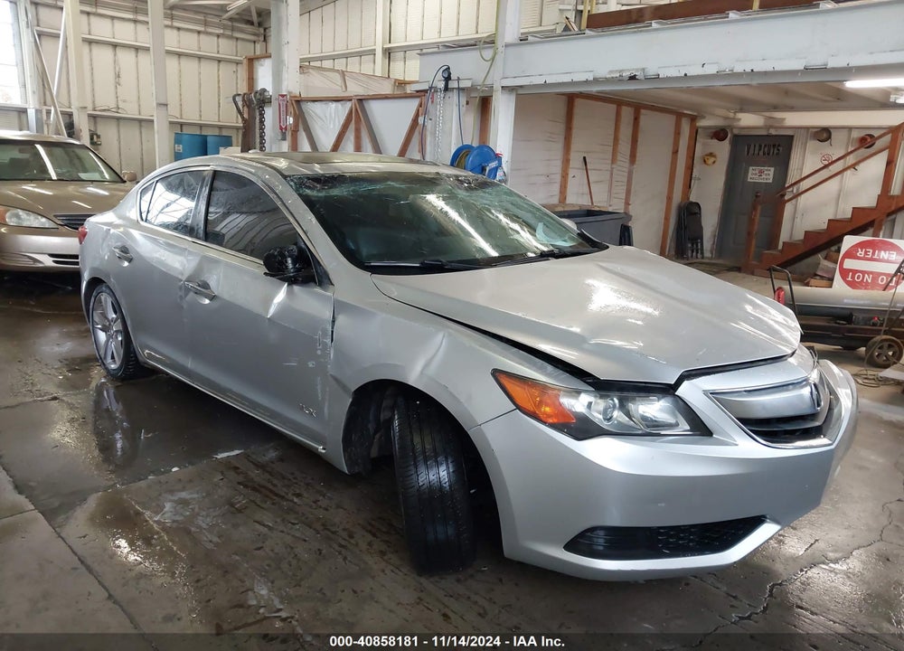 2014 ACURA ILX 2.0L VIN: 19VDE1F32EE006724