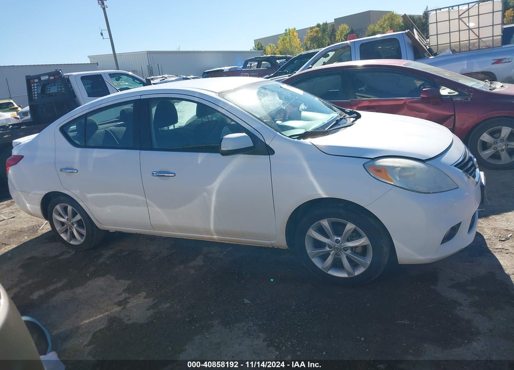 2014 NISSAN VERSA 1.6 SL VIN: 3N1CN7AP6EL801922