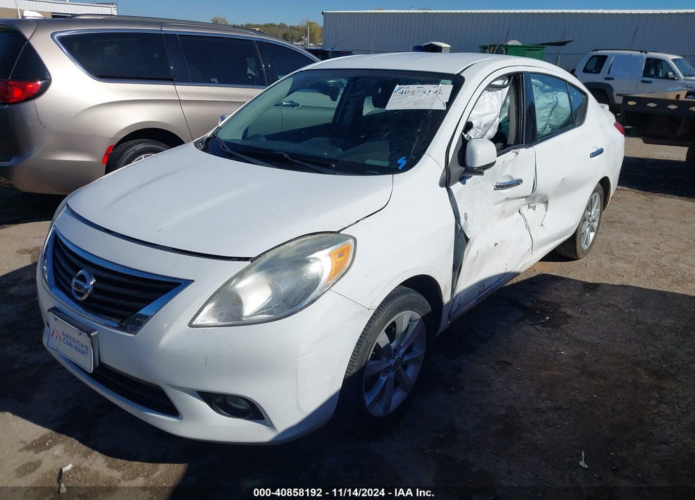 2014 NISSAN VERSA 1.6 SL VIN: 3N1CN7AP6EL801922