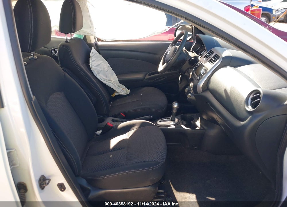 2014 NISSAN VERSA 1.6 SL VIN: 3N1CN7AP6EL801922