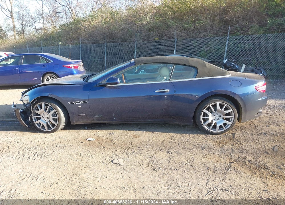 2011 MASERATI GRANTURISMO VIN: ZAM45KMA5B0057388