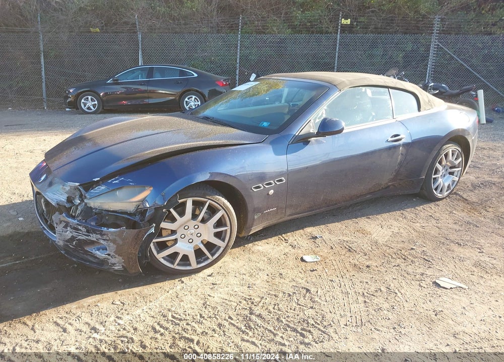 2011 MASERATI GRANTURISMO VIN: ZAM45KMA5B0057388