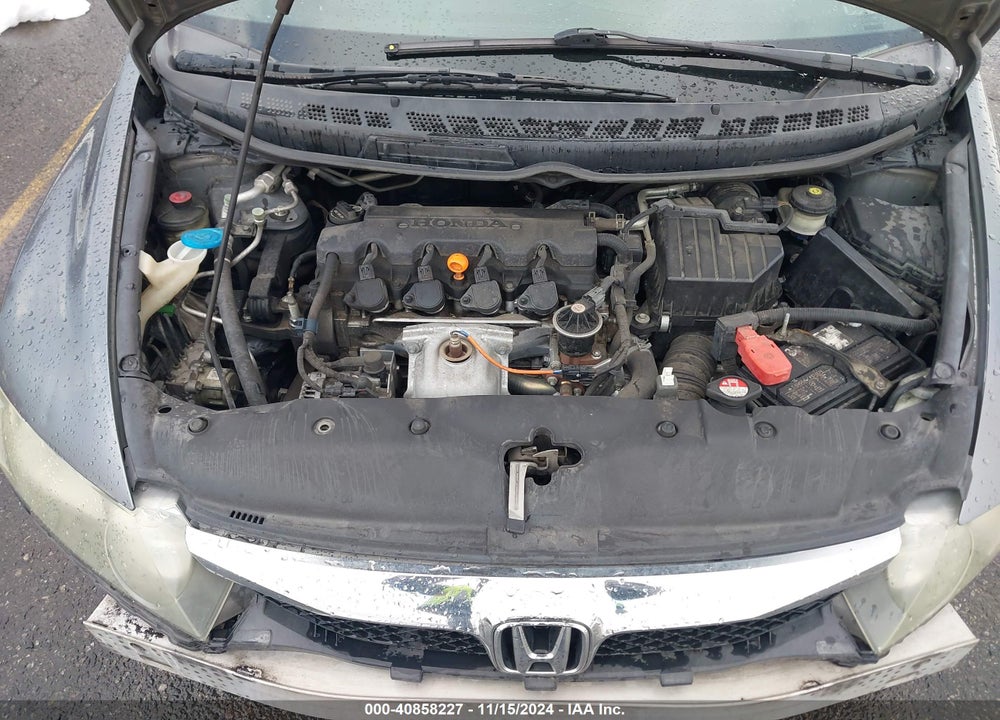 2011 HONDA CIVIC LX VIN: 2HGFA1F58BH304144