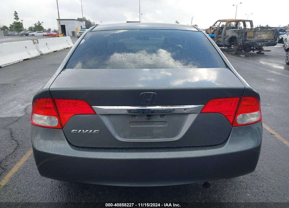 2011 HONDA CIVIC LX VIN: 2HGFA1F58BH304144