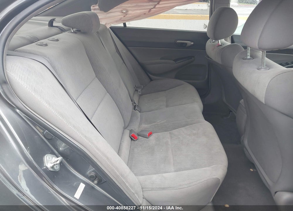 2011 HONDA CIVIC LX VIN: 2HGFA1F58BH304144