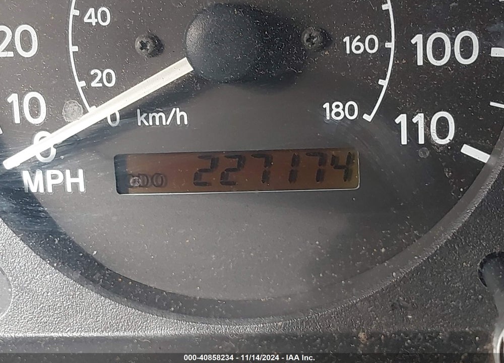 1998 TOYOTA COROLLA CE VIN: 2T1BR12E5WC010440