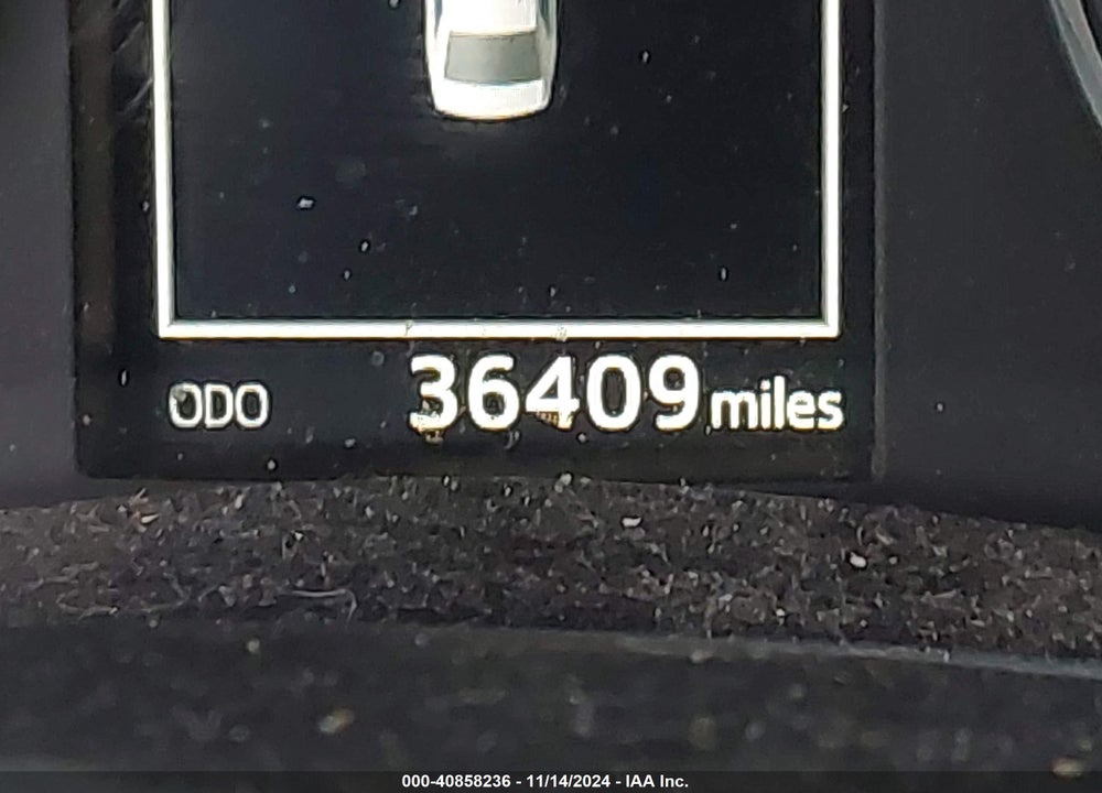 2018 TOYOTA COROLLA L/LE/XLE/SE/XSE VIN: 5YFBURHE2JP840189