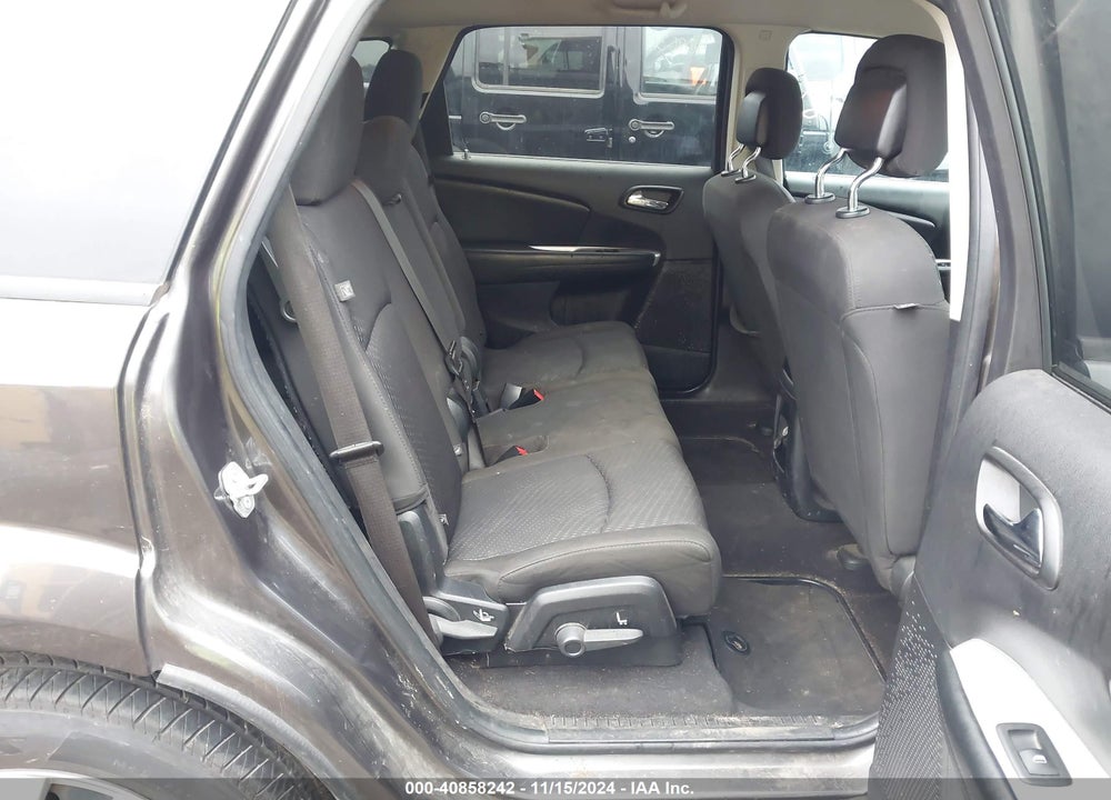 2018 DODGE JOURNEY SE VIN: 3C4PDCAB5JT382826