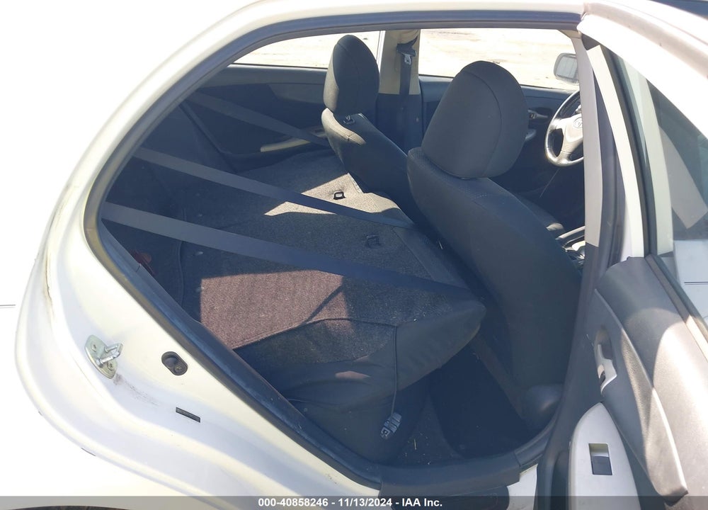 2010 TOYOTA COROLLA S VIN: 2T1BU4EE9AC529060