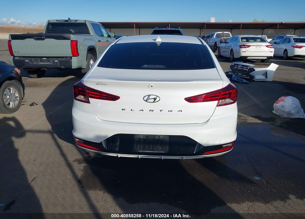 2019 HYUNDAI ELANTRA SEL VIN: 5NPD84LF9KH456179
