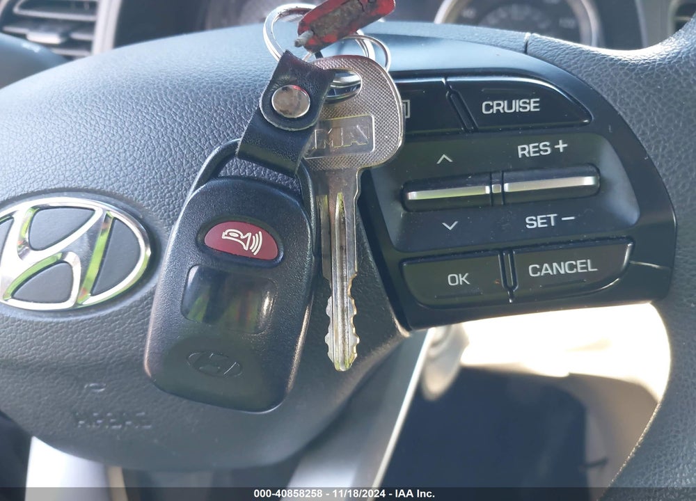 2019 HYUNDAI ELANTRA SEL VIN: 5NPD84LF9KH456179