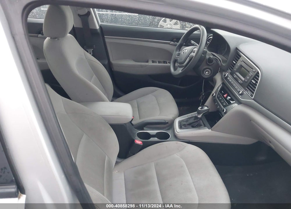 2017 HYUNDAI ELANTRA SE VIN: 5NPD74LF6HH127256
