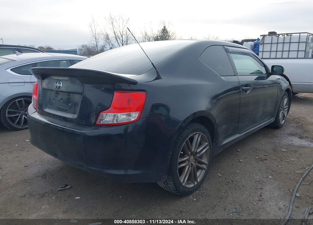 2011 SCION TC VIN: JTKJF5C72B3017675