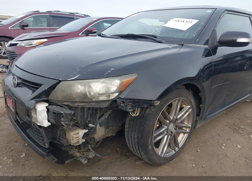 2011 SCION TC VIN: JTKJF5C72B3017675