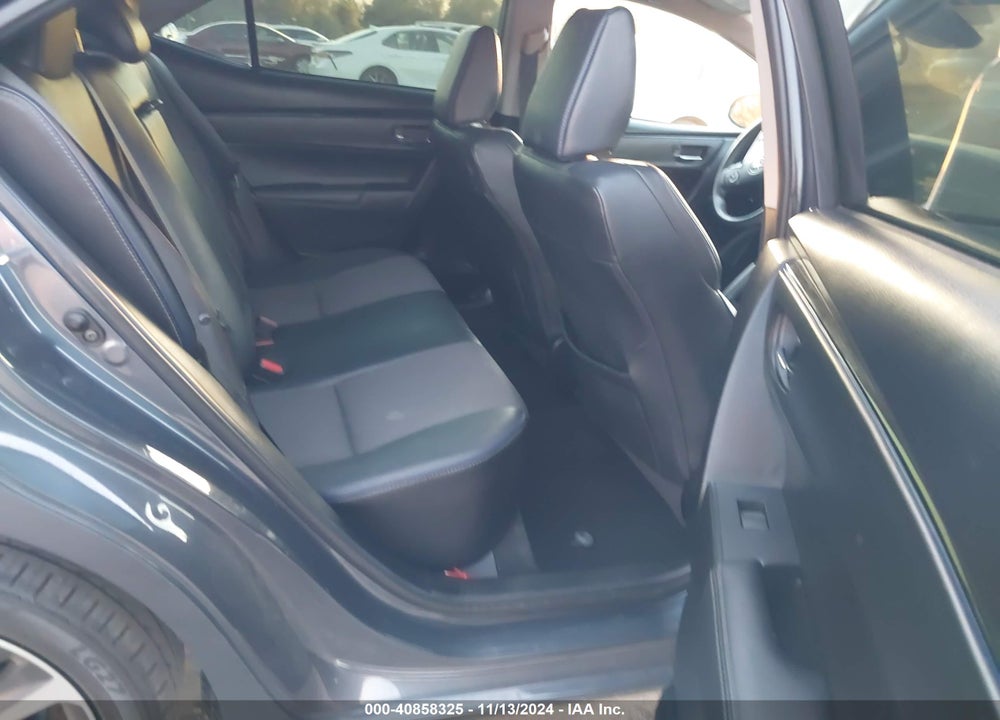 2018 TOYOTA COROLLA SE VIN: 5YFBURHE4JP771974