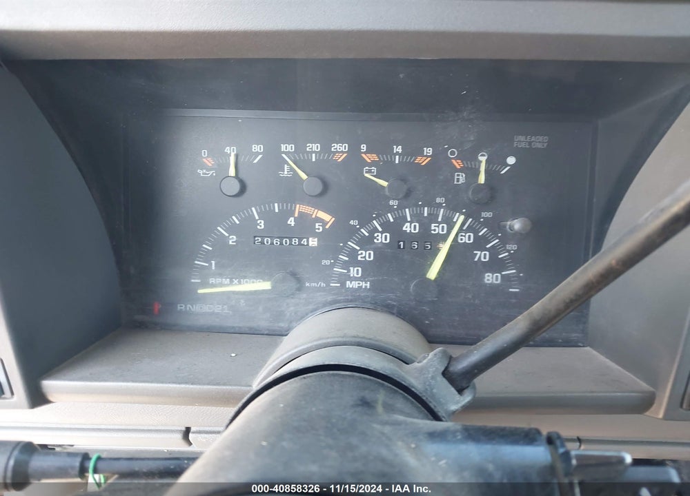 1993 GMC SUBURBAN K1500 VIN: 1GKFK16K6PJ756914