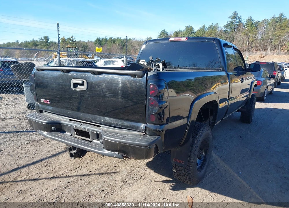 2003 GMC SIERRA 2500HD SLT VIN: 1GTHK29173E318631