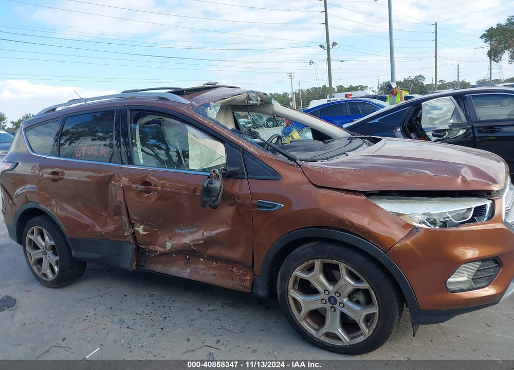 2017 FORD ESCAPE TITANIUM VIN: 1FMCU9J95HUA78485