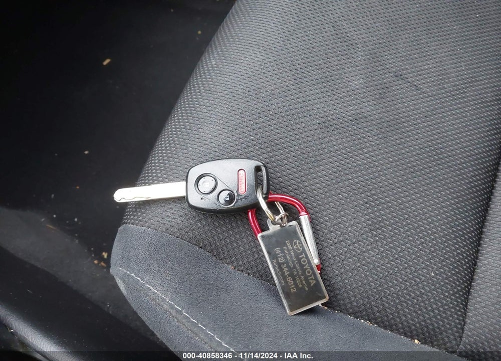 2010 HONDA CIVIC LX-S VIN: 19XFA1F65AE003199