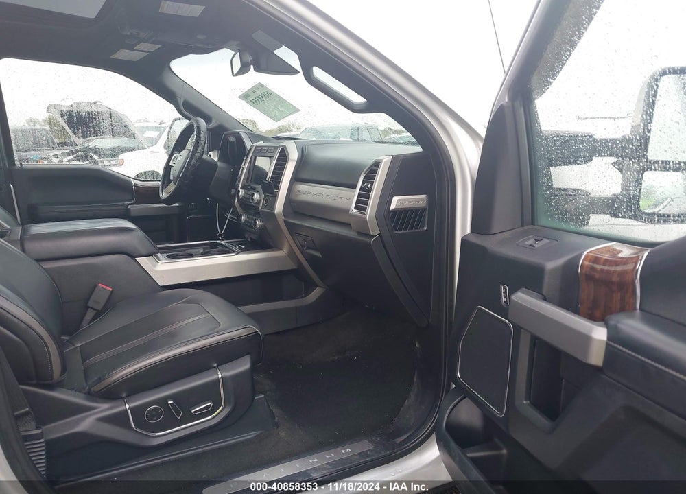 2017 FORD F-350 PLATINUM VIN: 1FT8W3DT6HEC14769