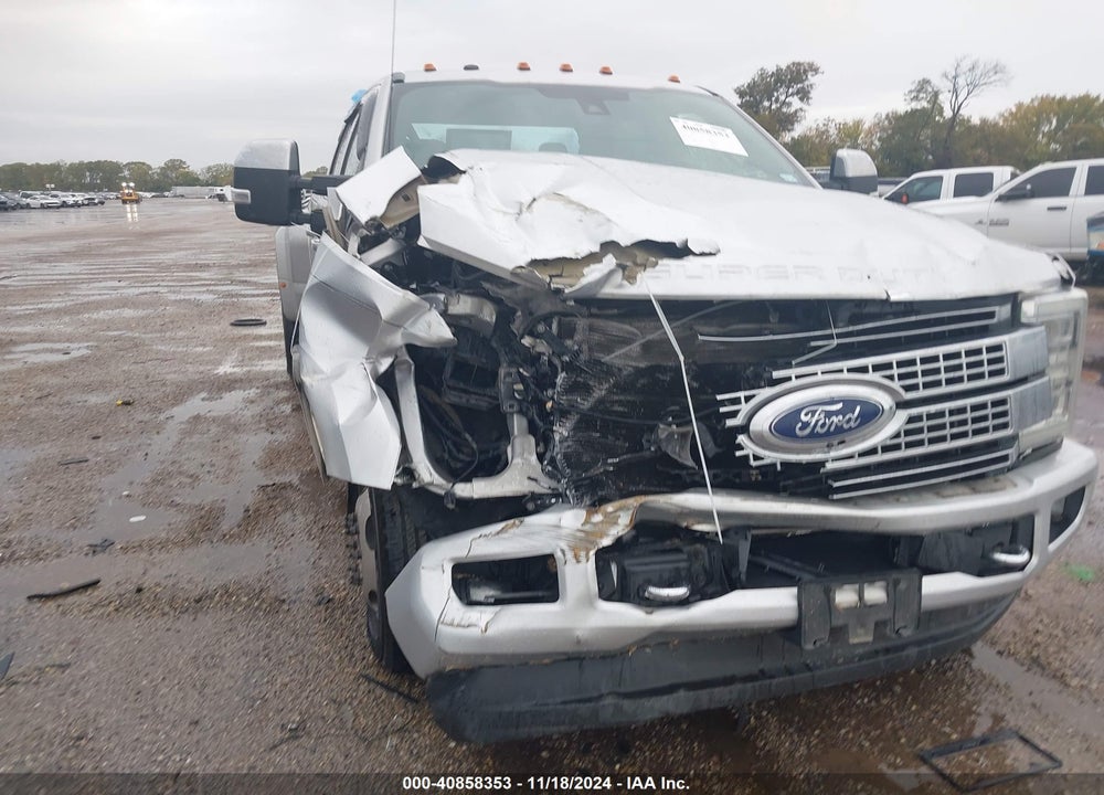 2017 FORD F-350 PLATINUM VIN: 1FT8W3DT6HEC14769