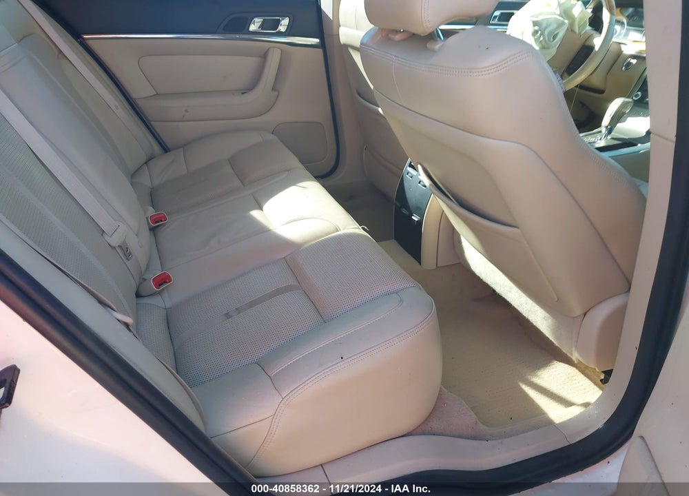 2009 LINCOLN MKS VIN: 1LNHM93R69G631728