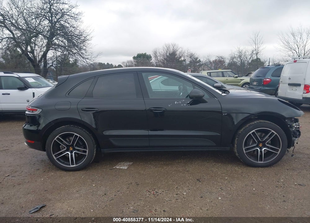 2021 PORSCHE MACAN VIN: WP1AA2A54MLB16120