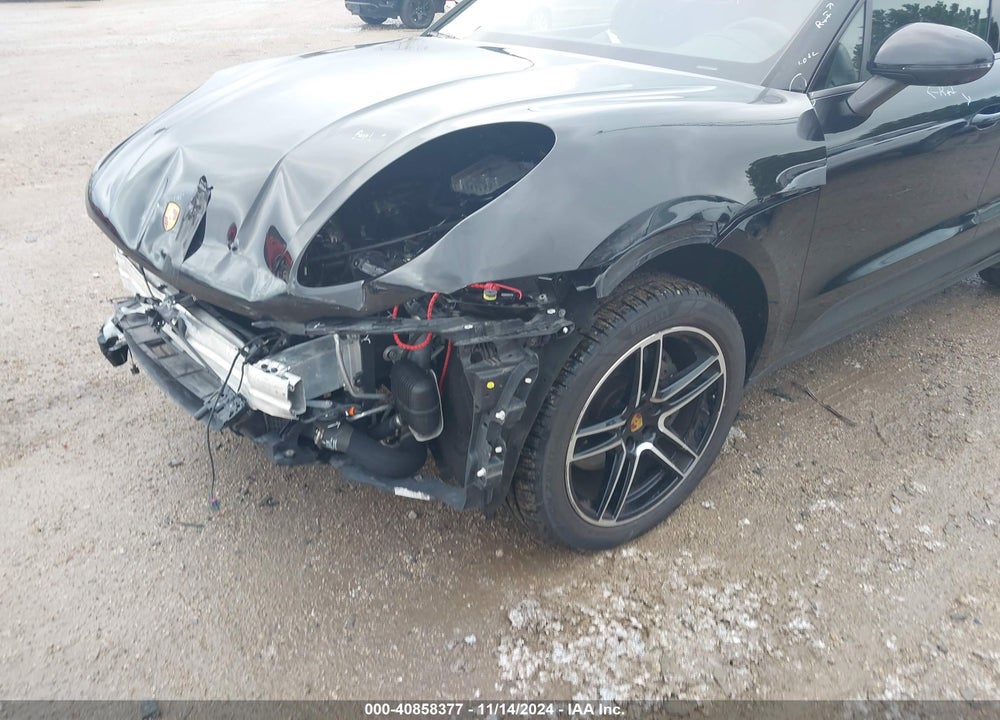 2021 PORSCHE MACAN VIN: WP1AA2A54MLB16120