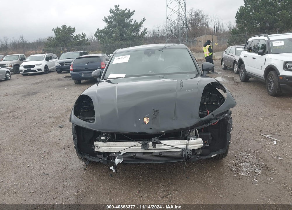 2021 PORSCHE MACAN VIN: WP1AA2A54MLB16120
