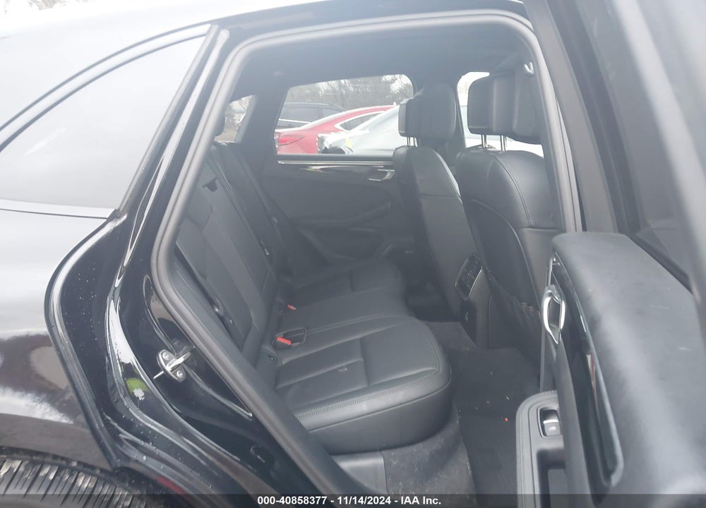 2021 PORSCHE MACAN VIN: WP1AA2A54MLB16120