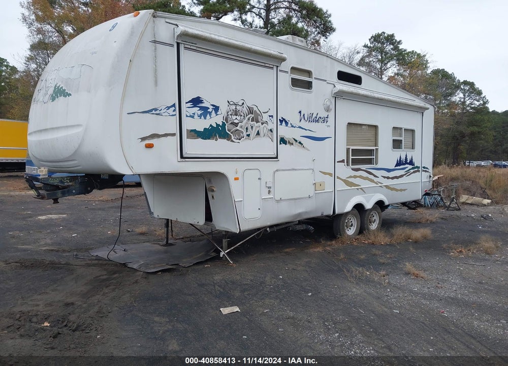 2005 WILDCAT TRAILER VIN: 4X4FWCD265V009800