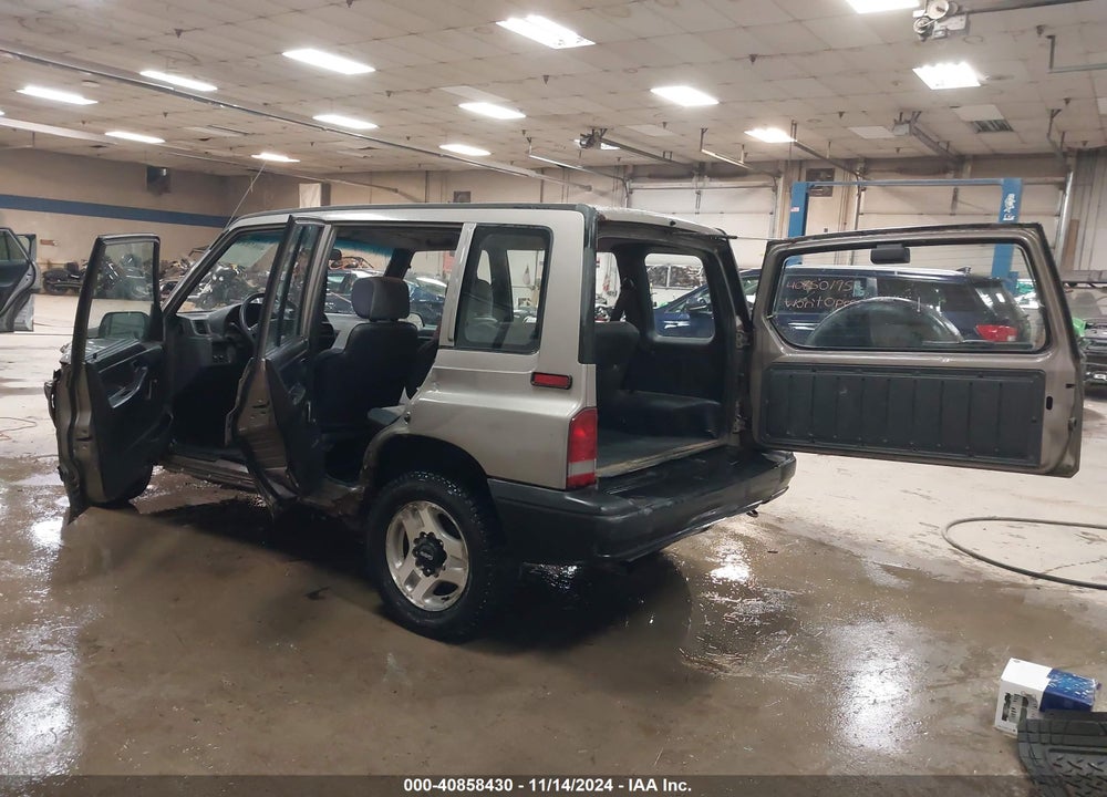 1996 GEO TRACKER VIN: 2CNBJ1363T6934768