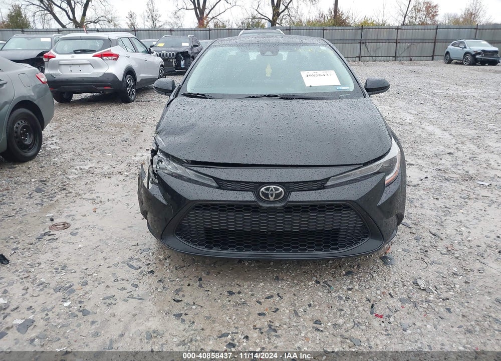 2020 TOYOTA COROLLA LE VIN: 5YFEPRAE0LP077137
