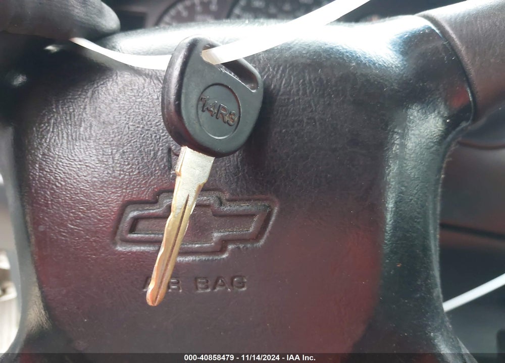 2002 CHEVROLET SILVERADO 1500 VIN: 1GCEC19V52E291960