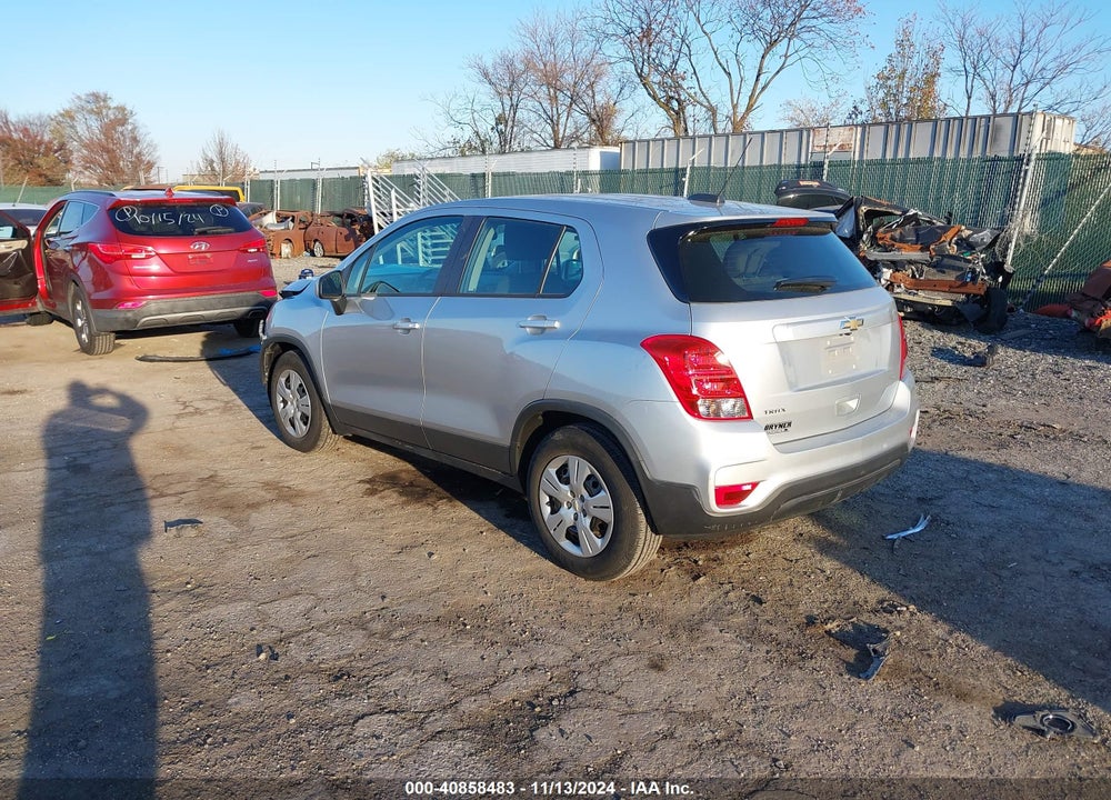2018 CHEVROLET TRAX LS VIN: KL7CJKSB2JB733948
