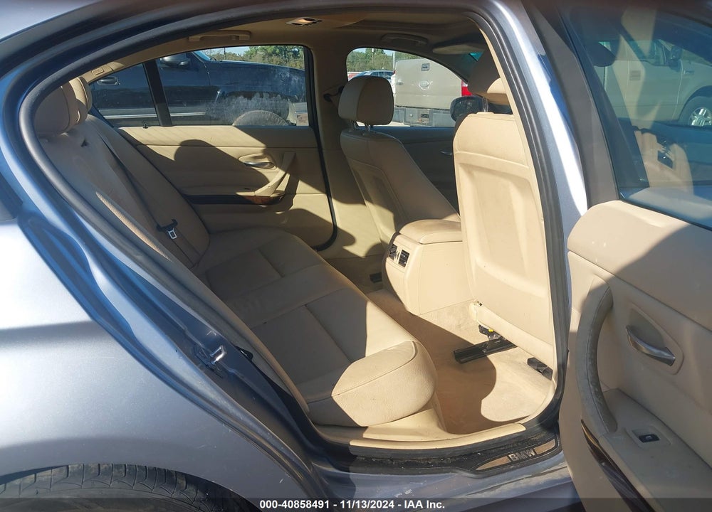 2011 BMW 328I XDRIVE VIN: WBAPK5G50BNN31306