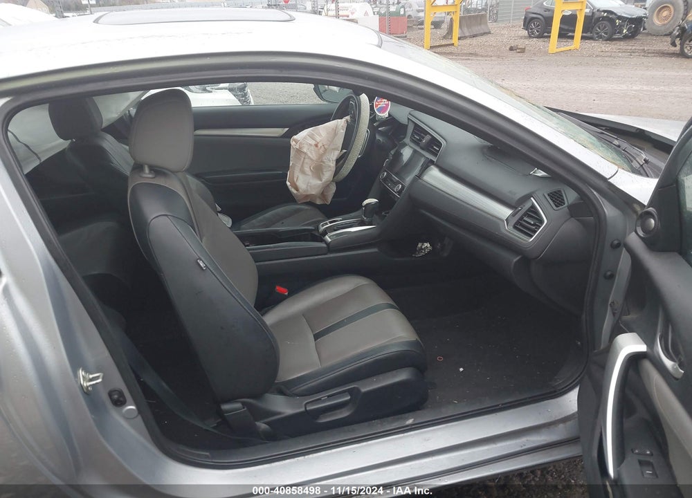 2018 HONDA CIVIC TOURING VIN: 2HGFC3B92JH354860