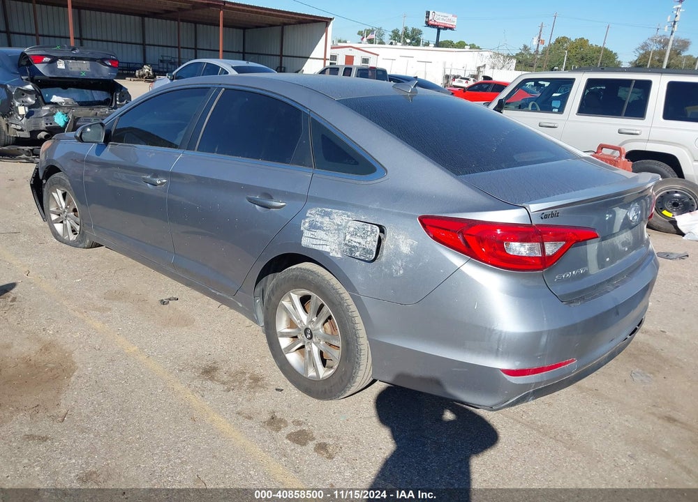 2015 HYUNDAI SONATA SE VIN: 5NPE24AF7FH018386