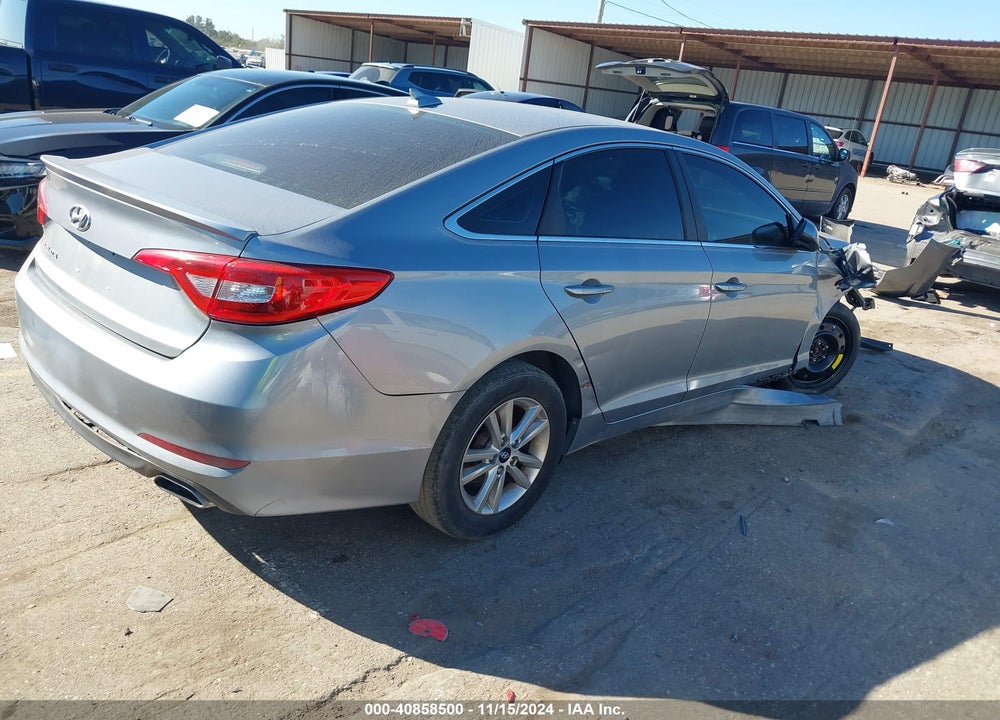 2015 HYUNDAI SONATA SE VIN: 5NPE24AF7FH018386