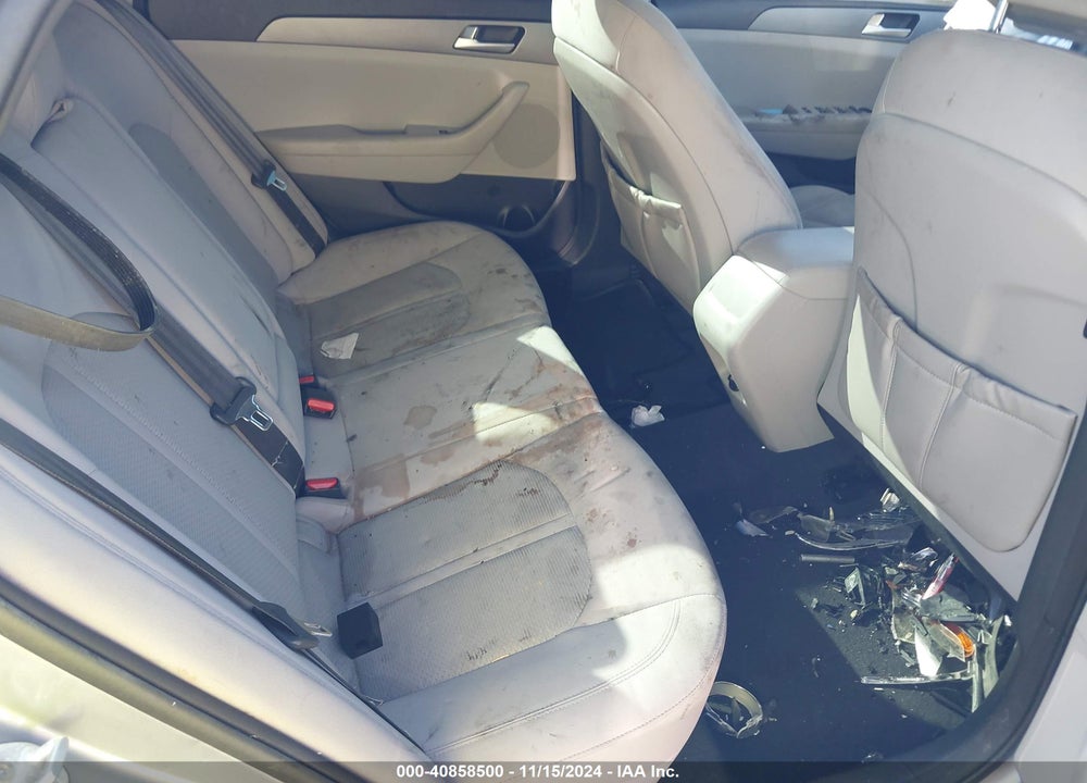 2015 HYUNDAI SONATA SE VIN: 5NPE24AF7FH018386