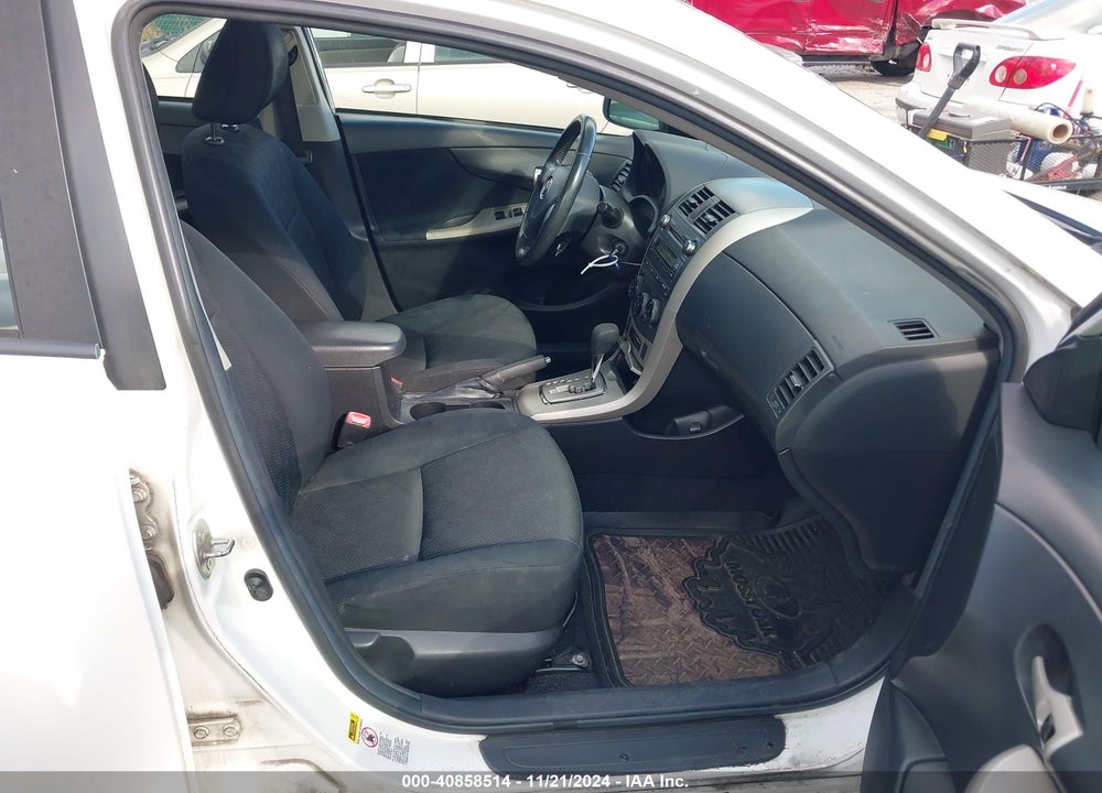 2010 TOYOTA COROLLA S VIN: 2T1BU4EE8AC402171