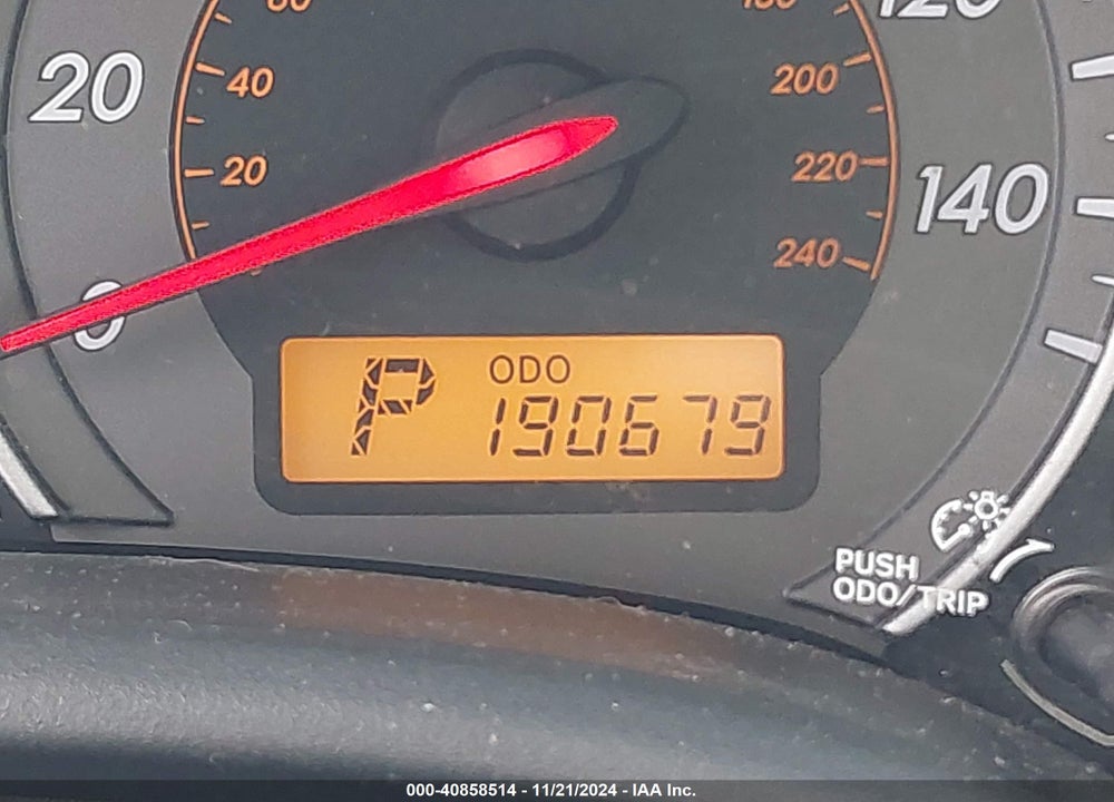 2010 TOYOTA COROLLA S VIN: 2T1BU4EE8AC402171