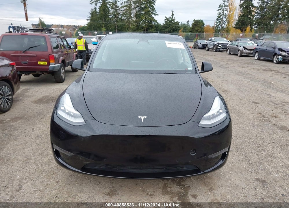 2021 TESLA MODEL Y LONG RANGE DUAL MOTOR ALL-WHEEL DRIVE VIN: 5YJYGDEE8MF288268