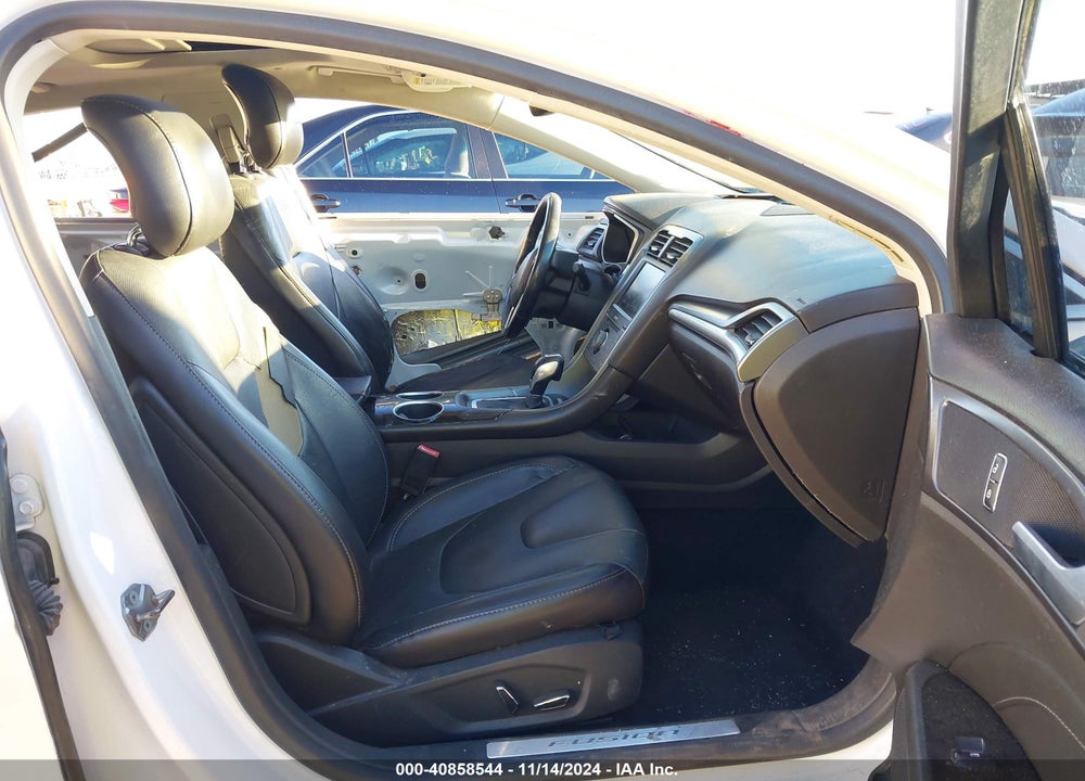 2013 FORD FUSION HYBRID TITANIUM VIN: 3FA6P0RU1DR337588