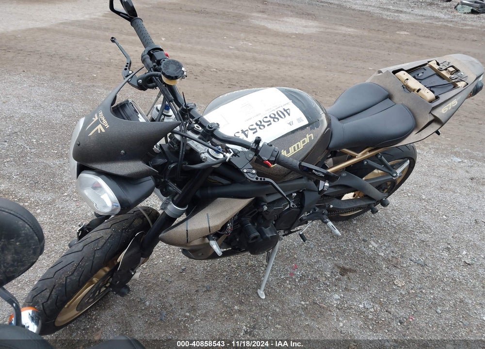 2012 TRIUMPH MOTORCYCLE STREET TRIPLE R VIN: SMTD02NEXCT497273