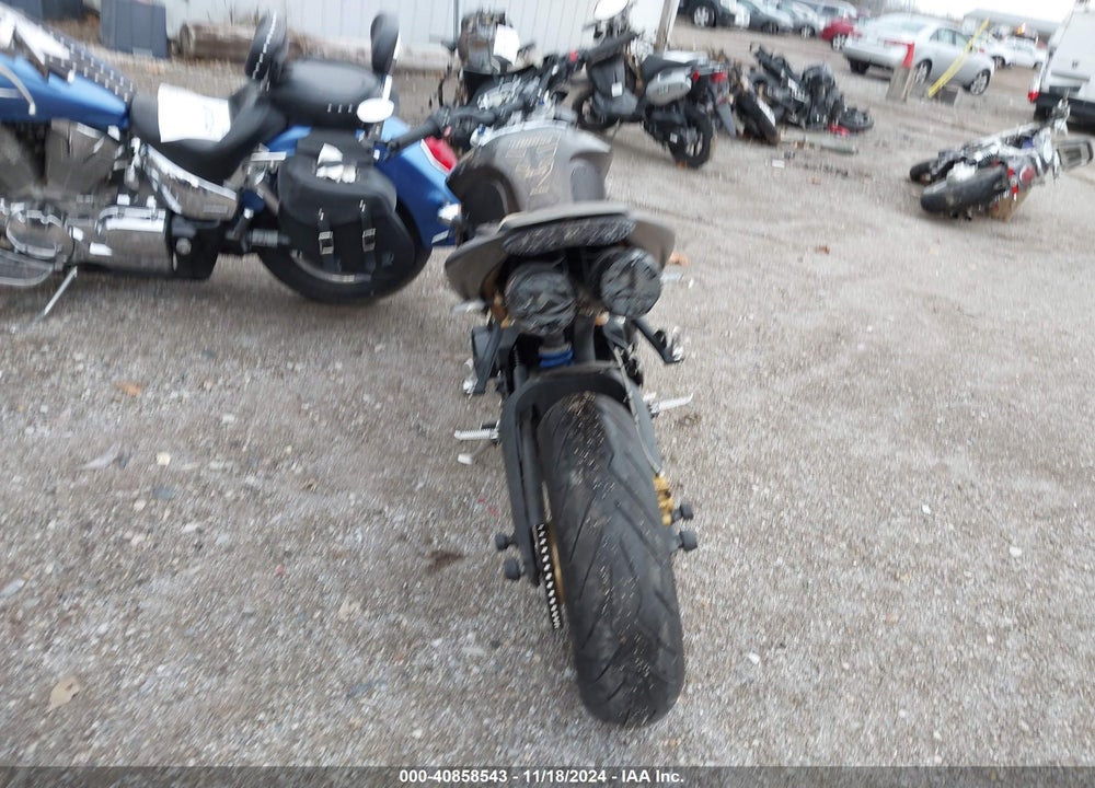 2012 TRIUMPH MOTORCYCLE STREET TRIPLE R VIN: SMTD02NEXCT497273