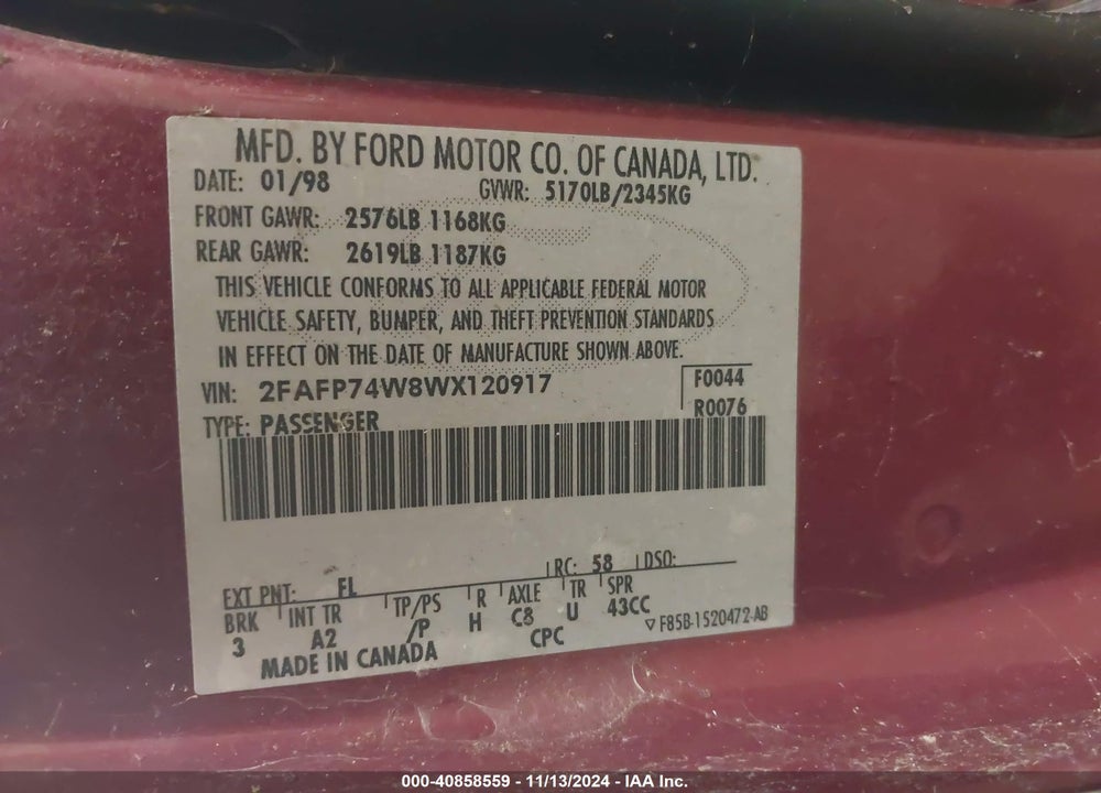 1998 FORD CROWN VICTORIA LX VIN: 2FAFP74W8WX120917