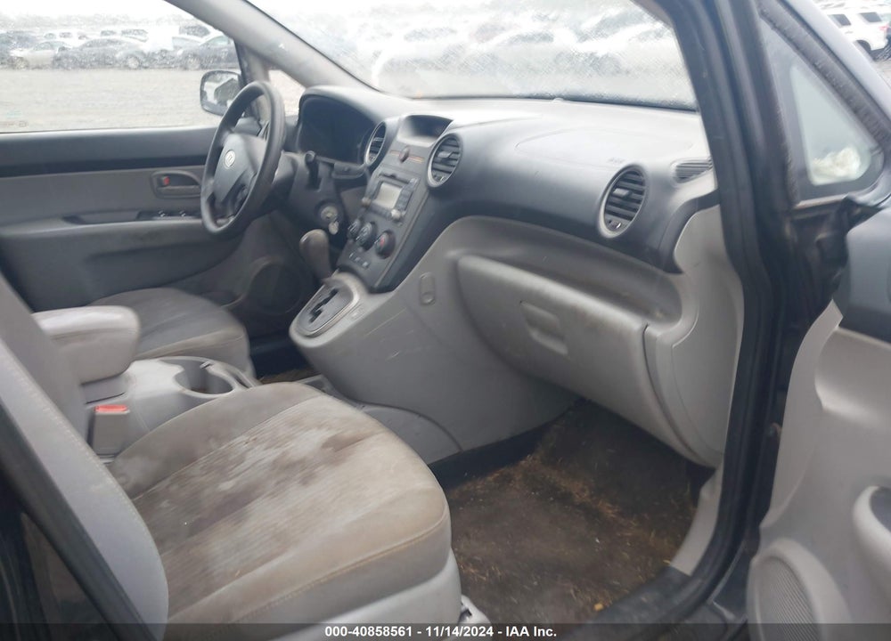 2009 KIA RONDO LX VIN: KNAFG528597275208